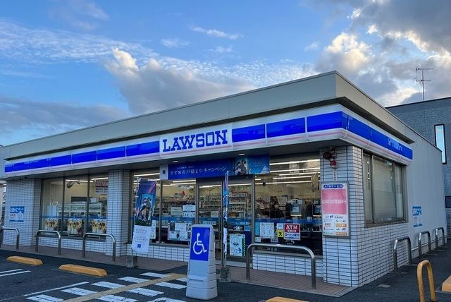 コンビニ　ローソン米子三本松口店（コンビニ）まで170m