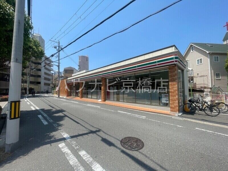 コンビニ　セブンイレブン大阪蒲生1丁目店（コンビニ）まで133m