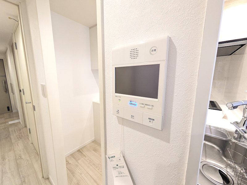 セキュリティ　来訪者の確認ができ安心のモニター付インターホン設置