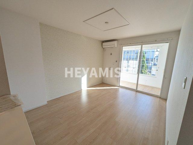 居室・リビング　※室内画像は類似物件のもの