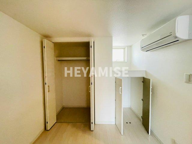 収納　※同物件反転タイプの写真でございます※現況を優先します※