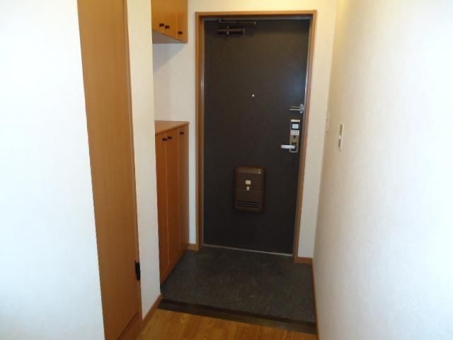 玄関　シューズボックス付き