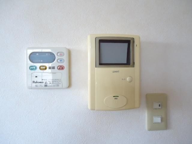 セキュリティ　カメラ付インターホン