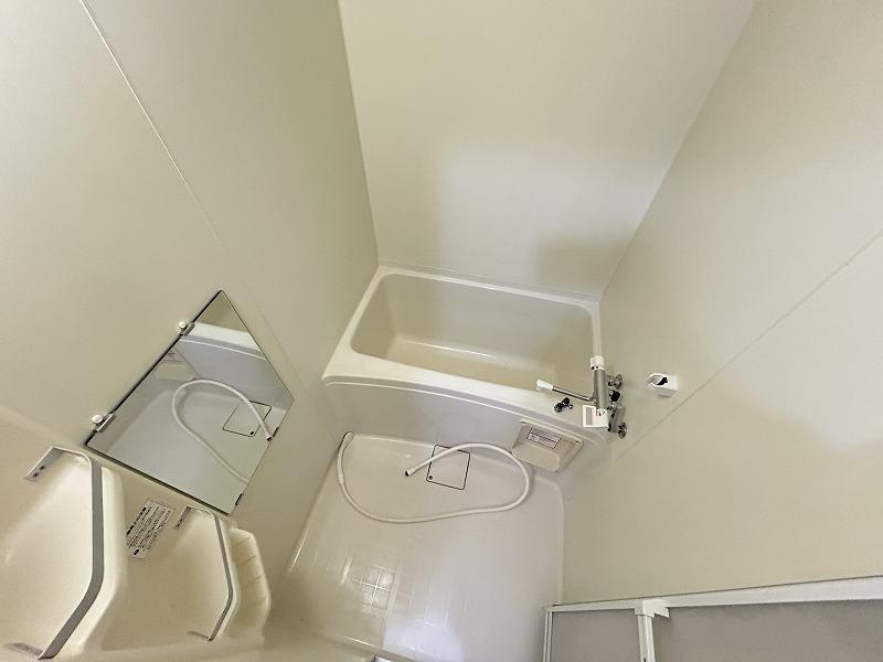 バス・シャワールーム　浴室