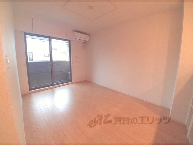 居室・リビング　洋室