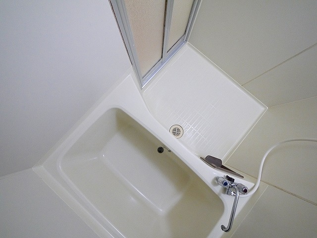 バス・シャワールーム　日々の疲れを癒すお風呂付です