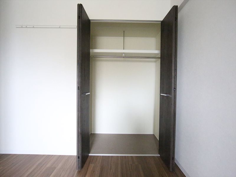 玄関　クローゼット（収納充実してます）