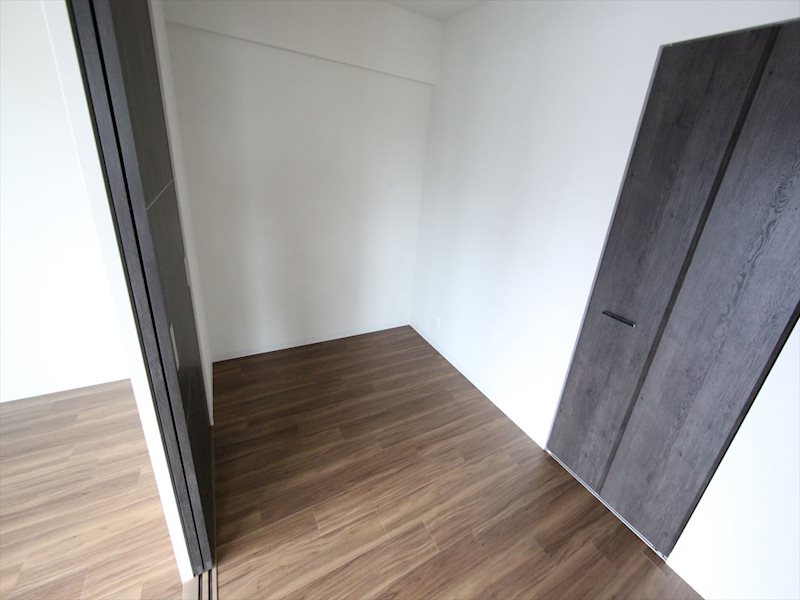 その他部屋・スペース　LDK17.2帖　洋室6.1　クローゼット付　つなげても使え