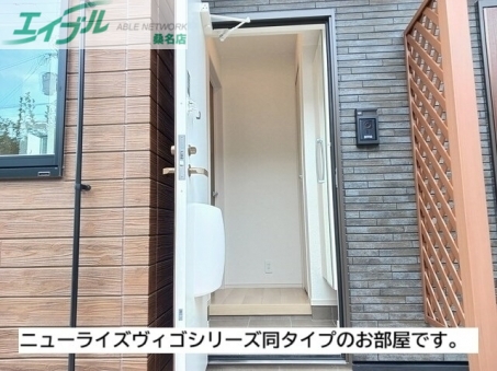 玄関　同型タイプ画像