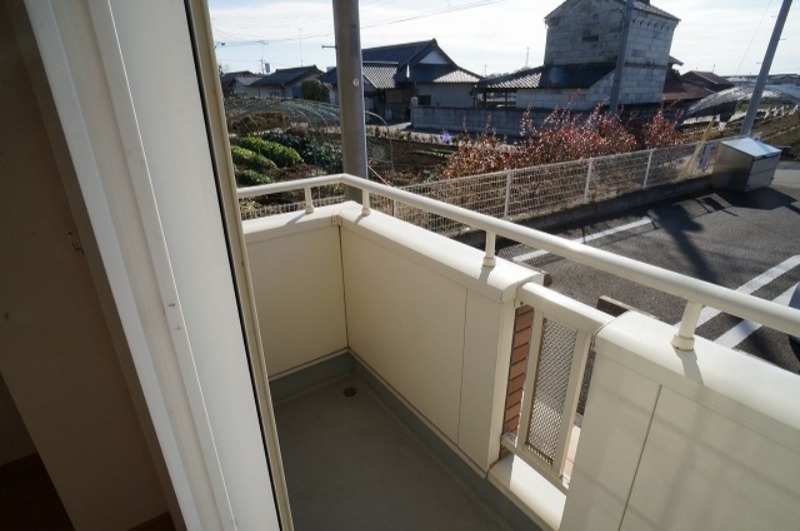 バルコニー　図面と現状に相違がある場合には現状を優先