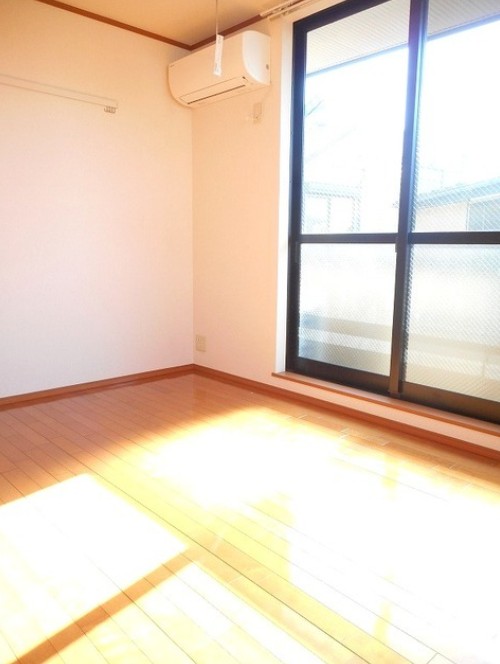 居室・リビング　LINEでのお問い合わせもお待ちしております♪