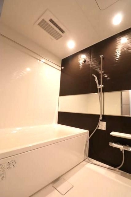 バス・シャワールーム　浴室