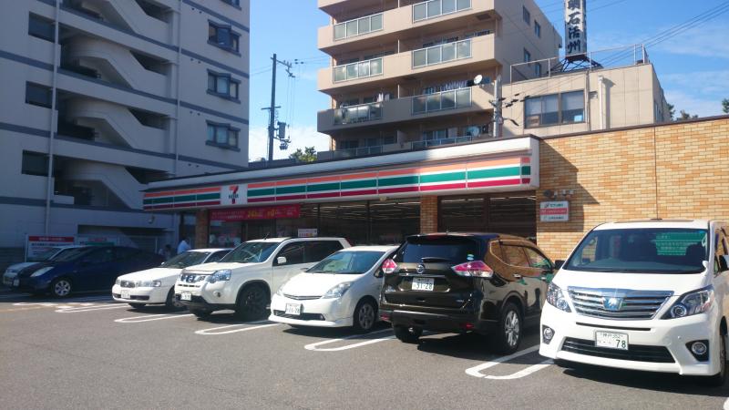 コンビニ　セブンイレブン 明石相生町1丁目店（コンビニ）まで578m