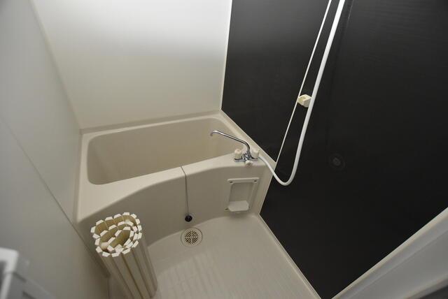 バス・シャワールーム　?