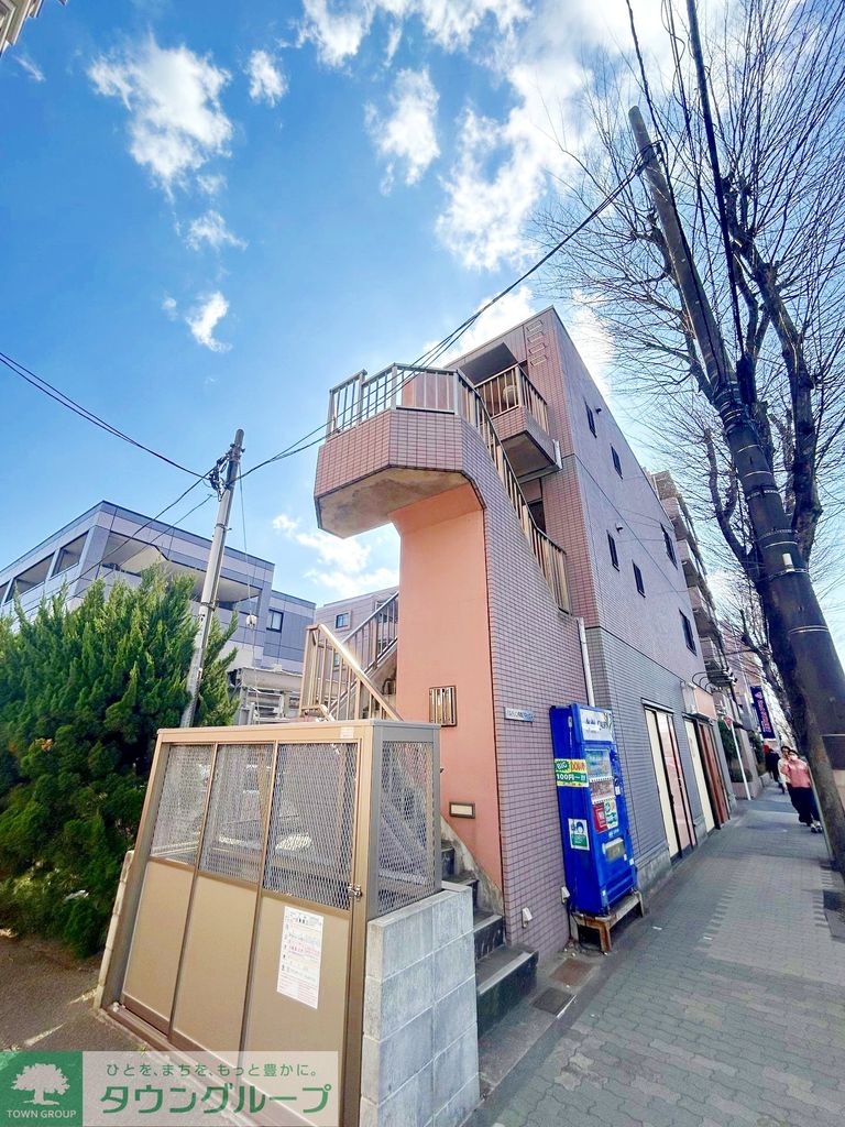 建物外観　タウンハウジング仙川店まで♪
