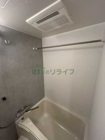 バス・シャワールーム　別部屋の参考写真です。