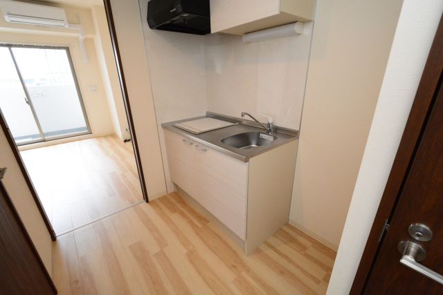 キッチン　壁付けキッチンでスペースを有効活用できます！