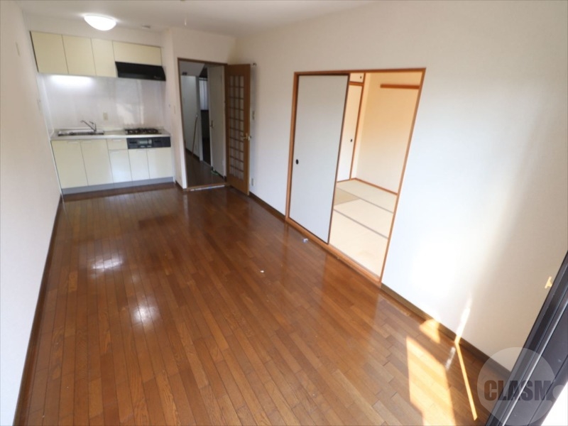 居室・リビング　１０帖のリビングルーム