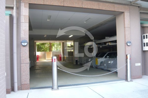 駐車場　ドミールうつぼ公園　駐車場