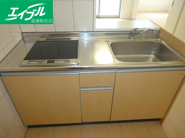 キッチン　ＩＨクッキングヒーター