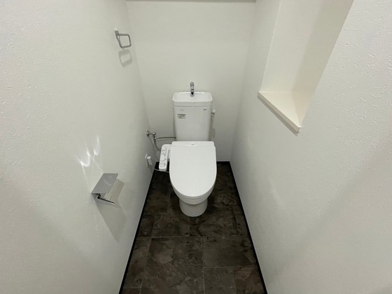 トイレ　※別部屋の写真です