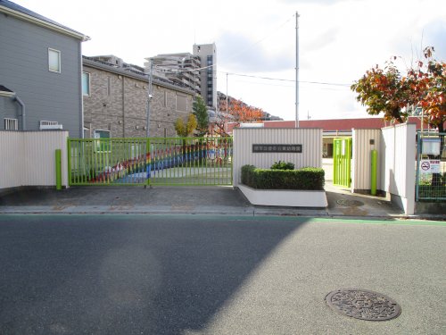 幼稚園・保育園　登美丘東幼稚園（幼稚園・保育園）まで475m