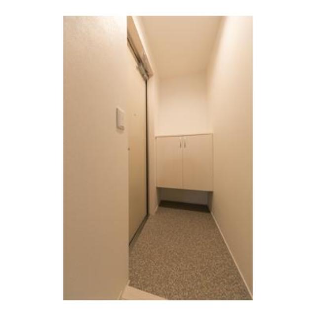 玄関　※写真は同タイプ住戸です。