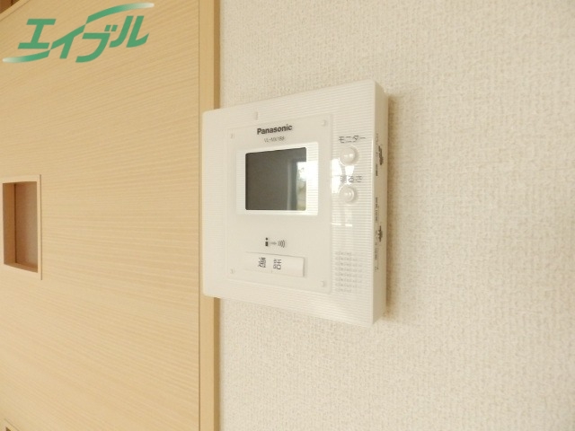 セキュリティ　同型参考写真です