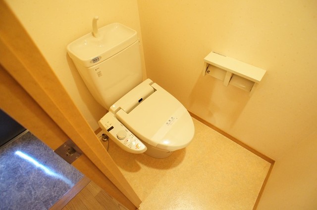 トイレ　温水洗浄便座設置♪