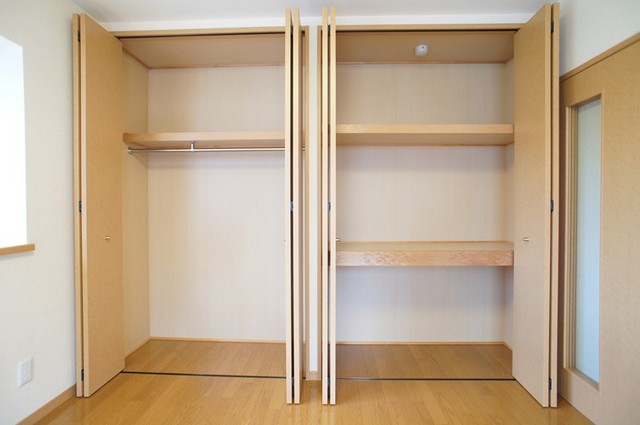 収納　壁一面のたっぷり収納付き♪