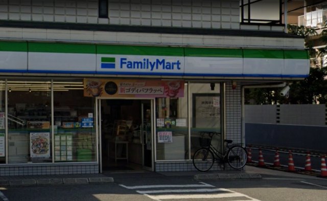 コンビニ　ファミリーマート　東灘青木店（コンビニ）まで229m