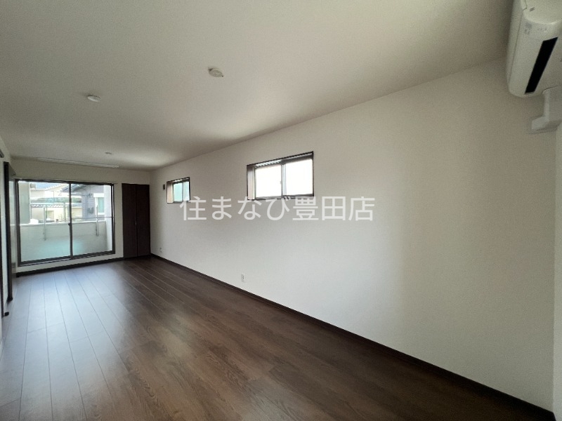 居室・リビング　同型タイプ