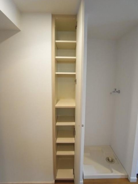 収納　シューズボックス