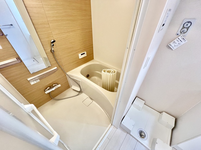 バス・シャワールーム　他号室の写真です。