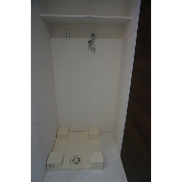 その他部屋・スペース　１００９号室カラーはダークになります。