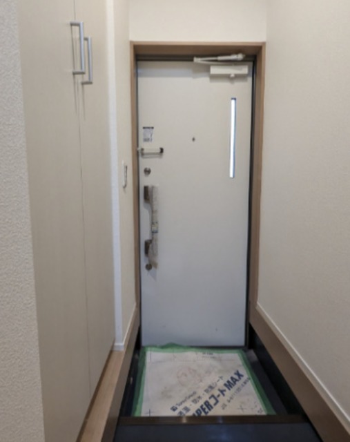 玄関　※別部屋参照