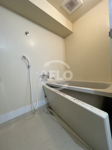 バス・シャワールーム　ライラック上本町　浴室