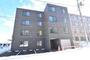 東札幌駅より徒歩3分 築2年2ヶ月 4階建の賃貸物件