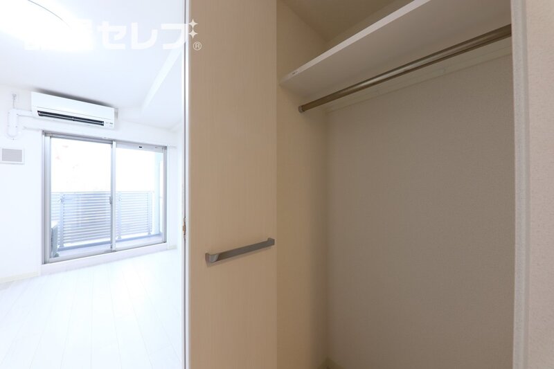 収納　１２０５号室写真