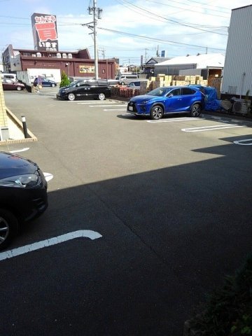 駐車場　駐車場があります