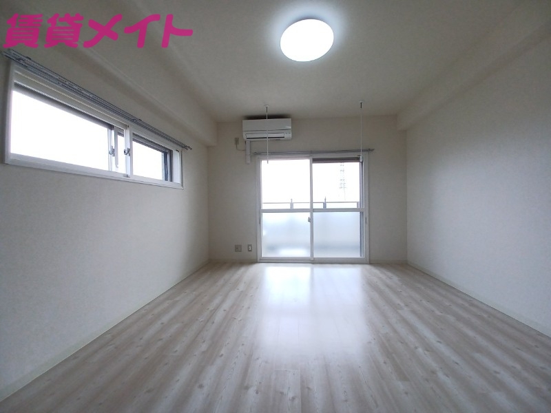 居室・リビング　別部屋参考写真