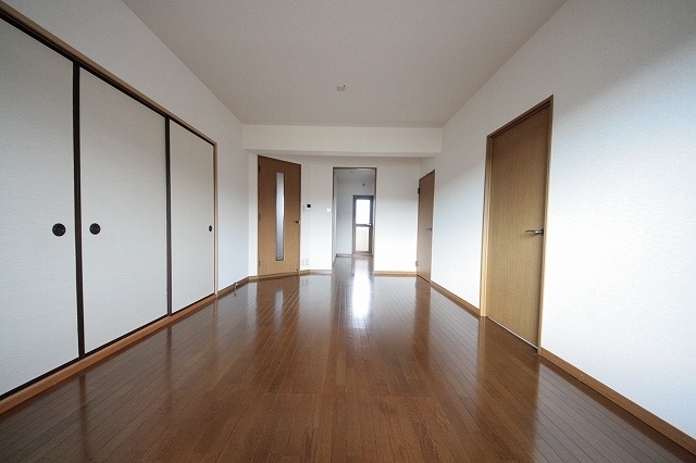 居室・リビング　同仕様サンプル写真