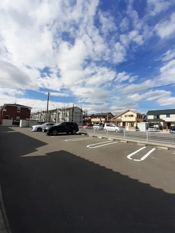 駐車場　駐車スペースもあります