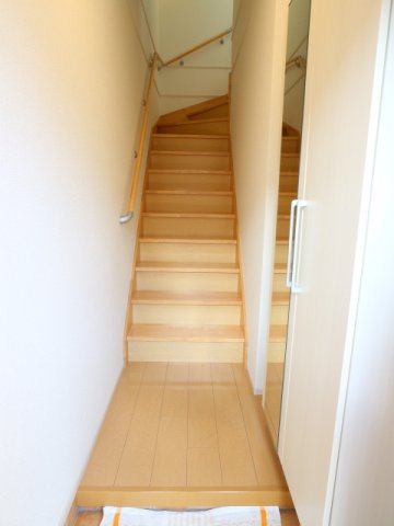 玄関　収納もある玄関です