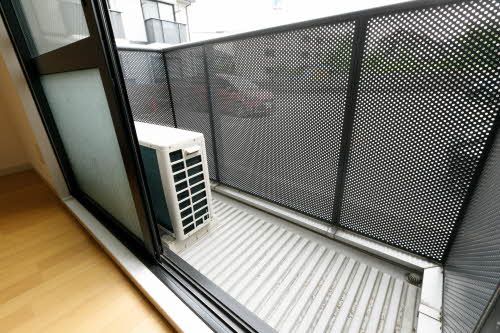 バルコニー　ベランダ