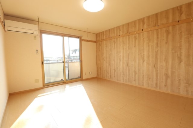 居室・リビング　使い勝手のいい洋室です