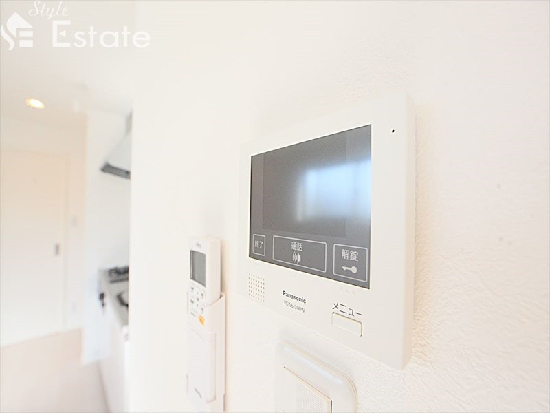 セキュリティ　モニター付きインターホン