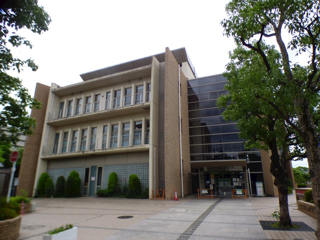 役所　京都市伏見区役所深草支所（役所）まで580m