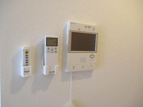 セキュリティ　カメラ付インターホン
