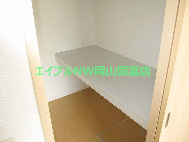 収納　ウォークインクロゼット